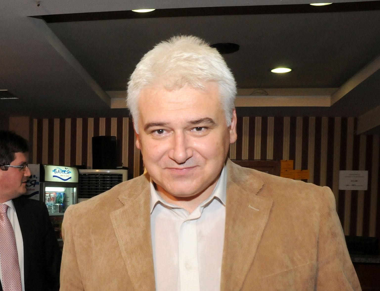 проф. Пламен Киров