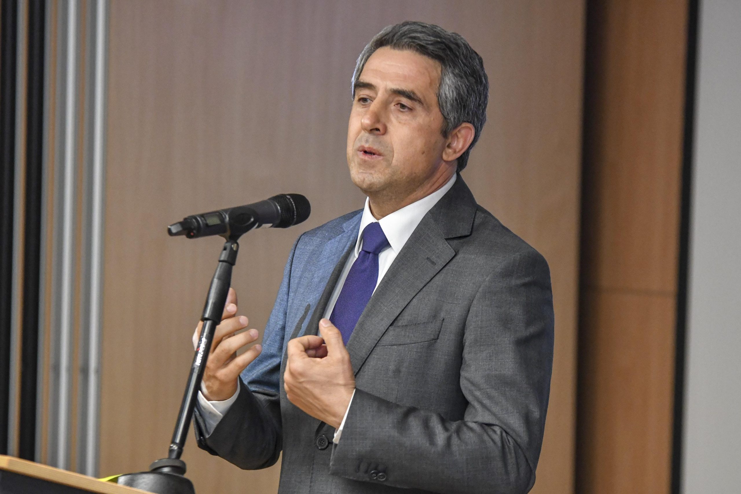 Росен Плевнелиев