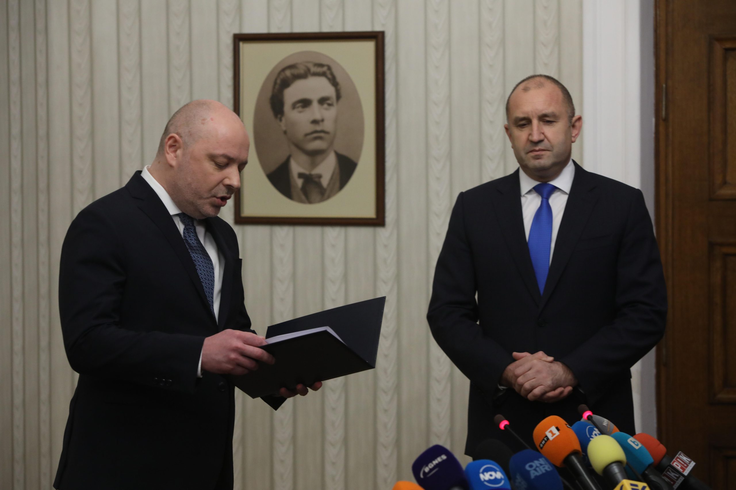 Румен Радев Николай Габровски