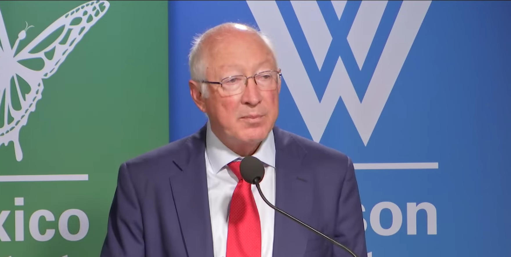 Кен Салазар