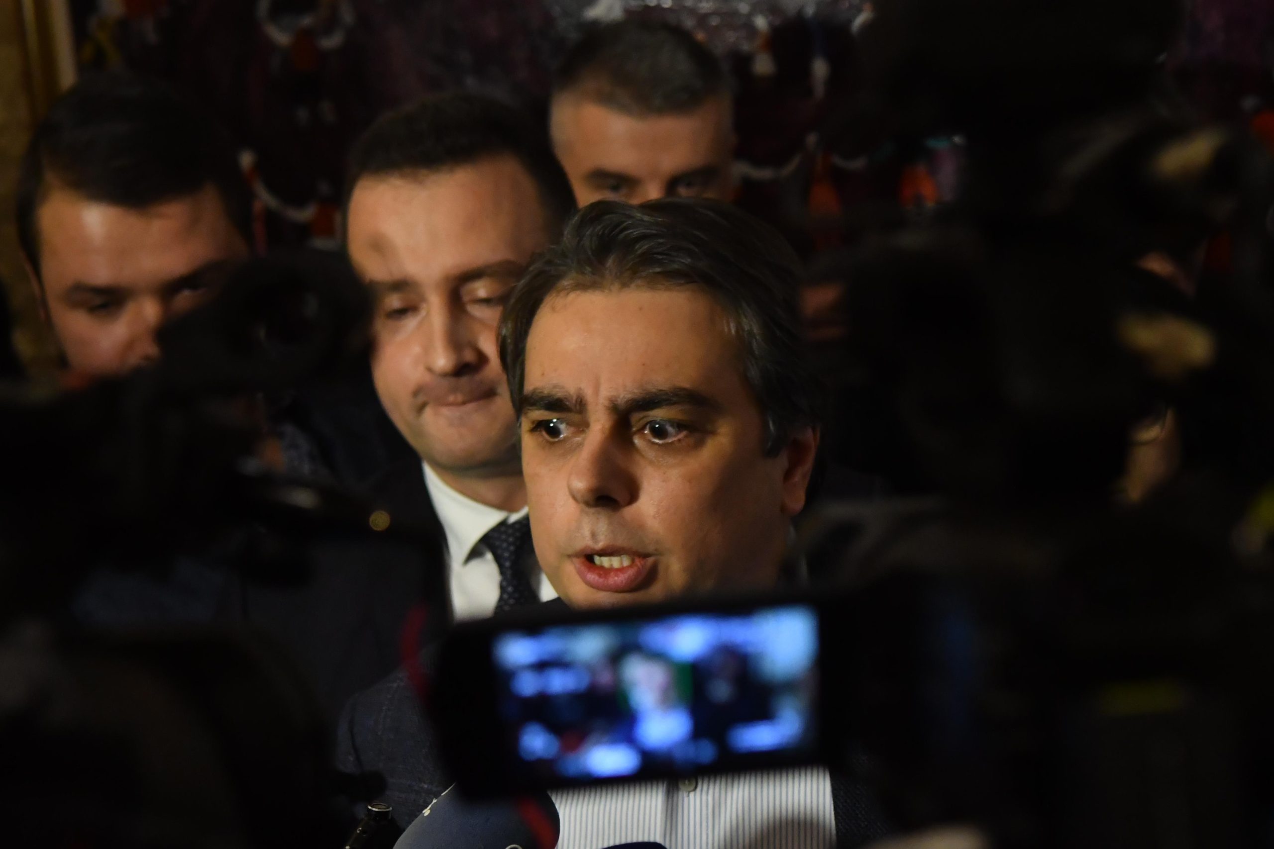 Асен Василев